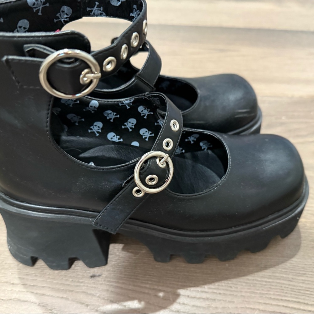 Black Platform Mary Jane Shoes with Buckle Strap